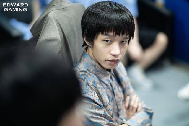 LPL：Clearlove加盟JDG战队，出任主教練(liàn)一职