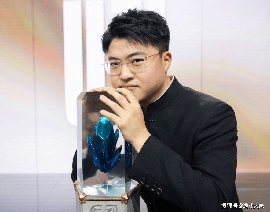 RNG被外賣(mài)公司收购，Uzi有复出希望(wàng)，雙(shuāng)方(fāng)早有合作(zuò)